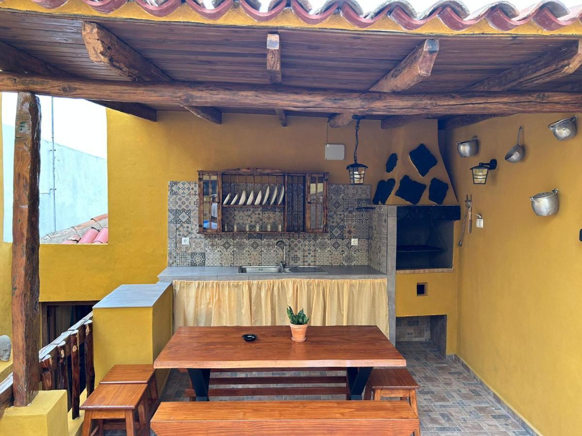 Tradicional Casa Canaria Con Piscina Y Vistas Al Teide Icod de los Vinos Kültér fotó